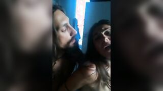 Sextape Coppia Italiana Primo piano viso col cazzo nel culo