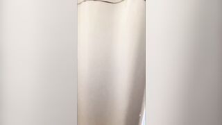 Nei camerini del Decathlon