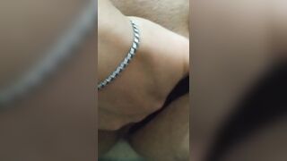 Guarda come è bagnata la mia fica