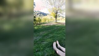 Rossa italiana piedi al parco