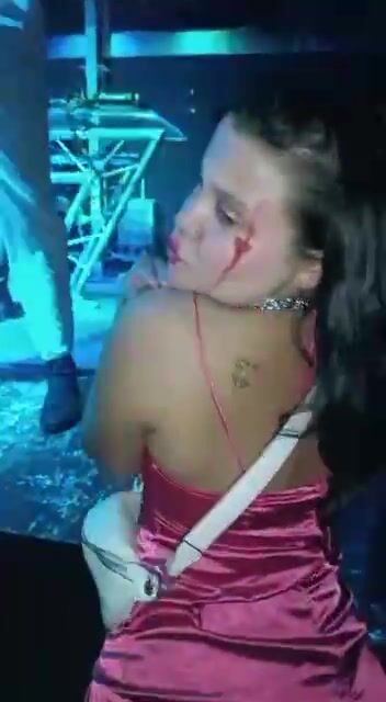 Bel culo amica troia da palpare in discoteca