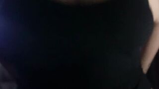 La  mia tettona prende il cazzo