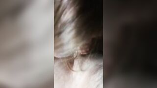 Pompino fidanzata troia ripresa col cellulare