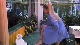 Oriana Marzoli doccia GFVIP