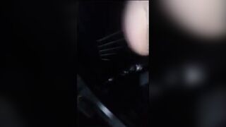 Moglie ingravidata dal bull durante Car Sex