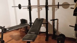 Scopata a pecorina in palestra