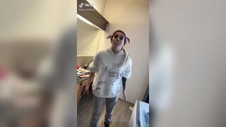 FAI L'UOMO E METTIMELO IN GOLA