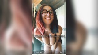 Rossa tettona con occhiali lato b OF