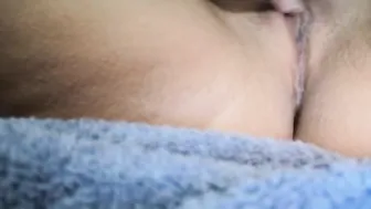 Spazzolino dentro la figa video porno su ItPornIt
