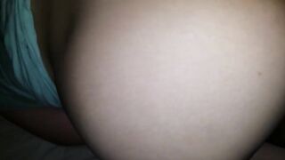 Una troia bianca amatoriale prende a fondo la BBC