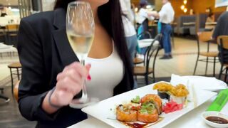 Upskirt al ristorante