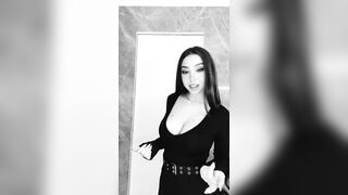 Teen italiana tettona