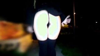 Divertente fare la troia all'aperto