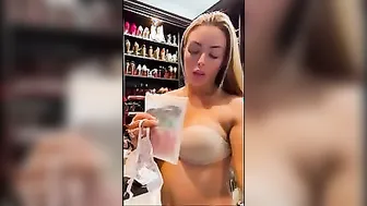 Ragazza licenziata perchè apre onlyfans