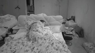 Antonella Fiordalisi Ditalino sotto le coperte