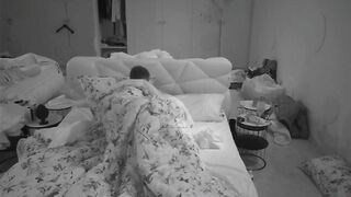 Antonella Fiordalisi Ditalino sotto le coperte