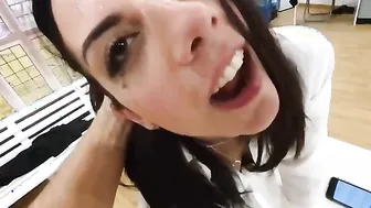 Dove lo stai prendendo? Nel culo...E vuoi anche la sborra in faccia vero troia?