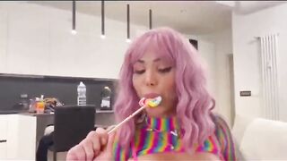 Pompino e spagnola fidanzata tettona schizzata sulle pere