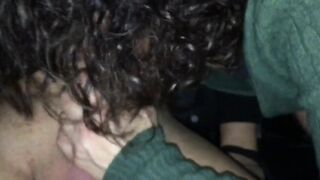 Carsex italiano moglie che fa sesso con due singoli davanti al cornuto