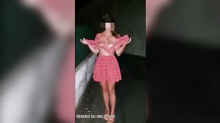 Moglie esibizionista flash tette onlyfans