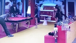 Antonella Fiordelisi in mutandine e reggiseno GFVIP