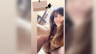 La Alby upskirt fa la porcella