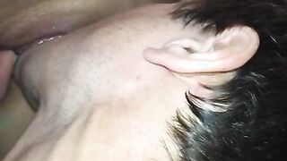 Una lunga leccata di fica per farla godere