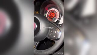 Coppia italiana giovane sextape in macchina SBORRATA SUL CULO OF