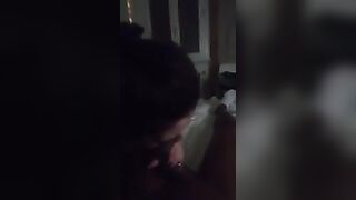 Ma stai sul telefono o stai concentrato qui Pompino a ragazzo nero