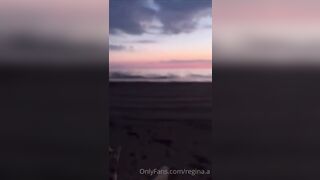 dorita scopata sulla spiaggia