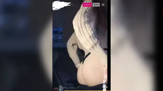 Ti mostro la figa video porno su ItPornIt