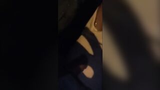 Mi spompina  mentre guido per Milano