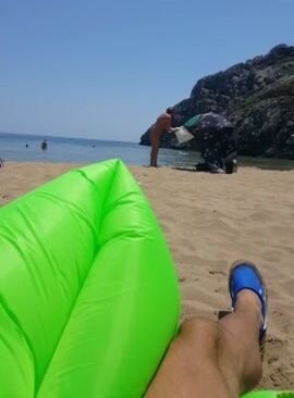 Bella chiappona matura spiata in spiaggia