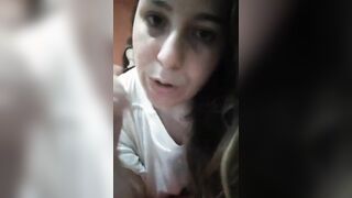 Ho una fessona da due o tre chili però vi giuro che è stretta - Napoletana tettona