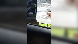 Sega sconosciuto dal finestrino