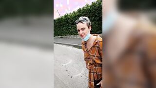 Non porto le mutandine perchè mi danno fastidio