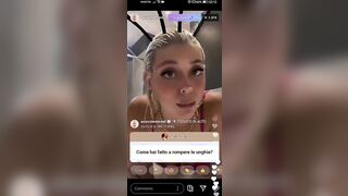 Asia Valente ex grande fratello vip mostra il culo in diretta instagram