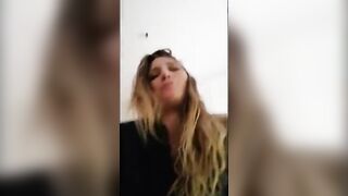 Mamma mia quanto godo - Scopata amatoriale coppia italiana