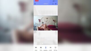 Spia la mamma che si masturba su whatsapp