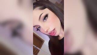 Morettina con bocca da pompino