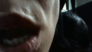 QUanto mi eccita sbocchinare il cazo ai guardoni