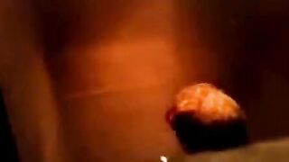 GRANDE ROCCO TI STIMO - Fidanzati italiani scopano nel bagno della discoteca