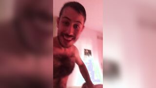 Lecca le tette a Lena dopo averla scopata