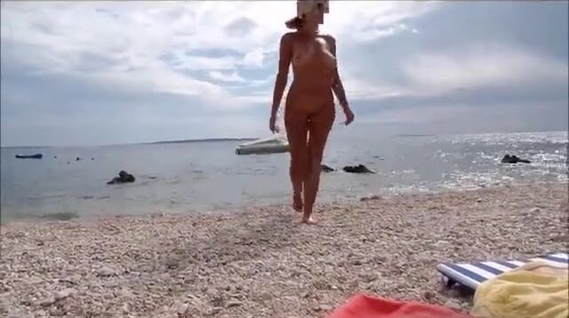 Il piacere del sesso di una moglie porca