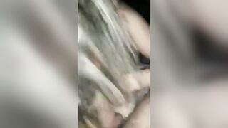 Biondina italiana scopata da due amici DAMMELO TUTTO