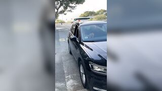 Car Sex Milf italiana in pieno giorno