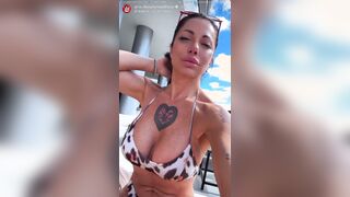 Priscilla Salerno in bikini