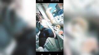 Barista fica di Feltre apre onlyfas