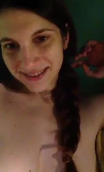 Ragazza italiana rossa Diretta nuda Periscope