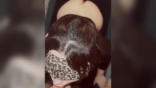 Pompino fidanzata nella vasca